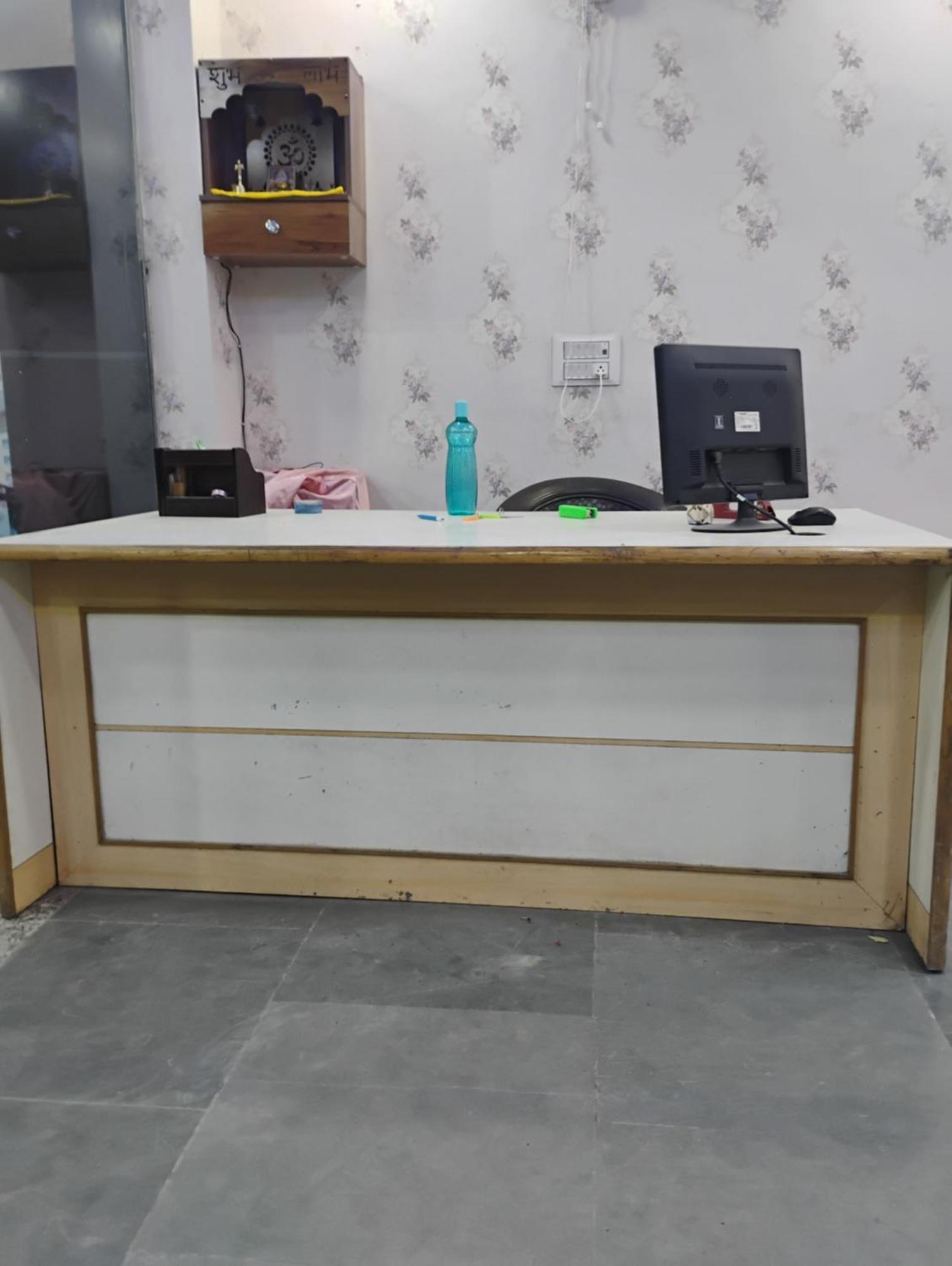 Shree Ji Hotel Greater Noida Ngoại thất bức ảnh