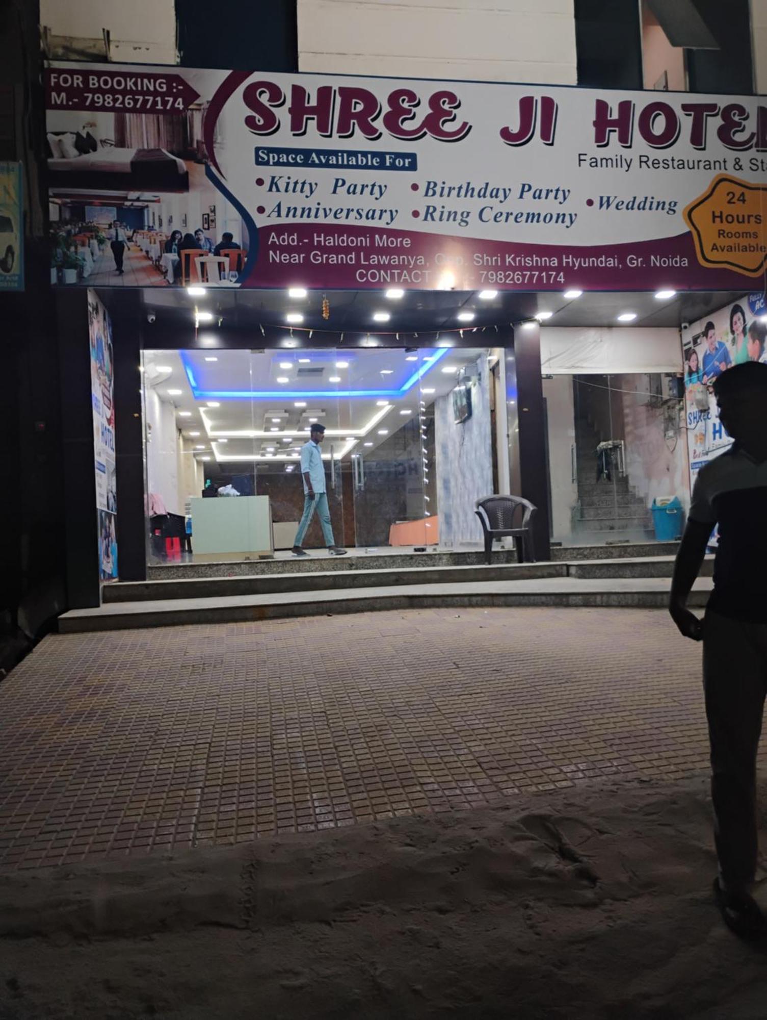 Shree Ji Hotel Greater Noida Ngoại thất bức ảnh
